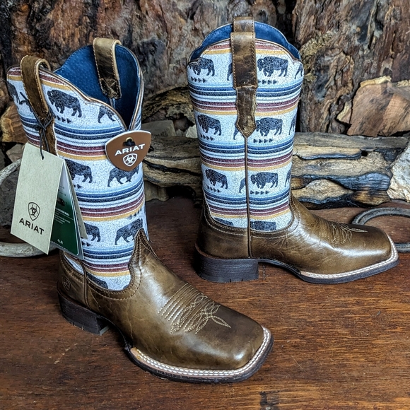 NIB Ariat circuit Savannah cowboy boots 6.5B - Picture 7 of 10